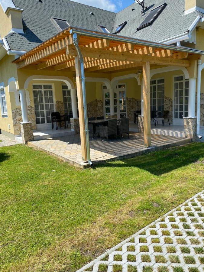 Pacsirta Apartman لينتي المظهر الخارجي الصورة