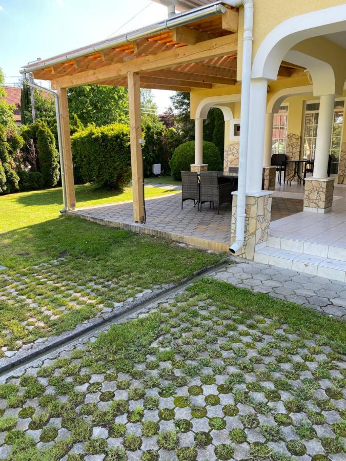 Pacsirta Apartman لينتي المظهر الخارجي الصورة